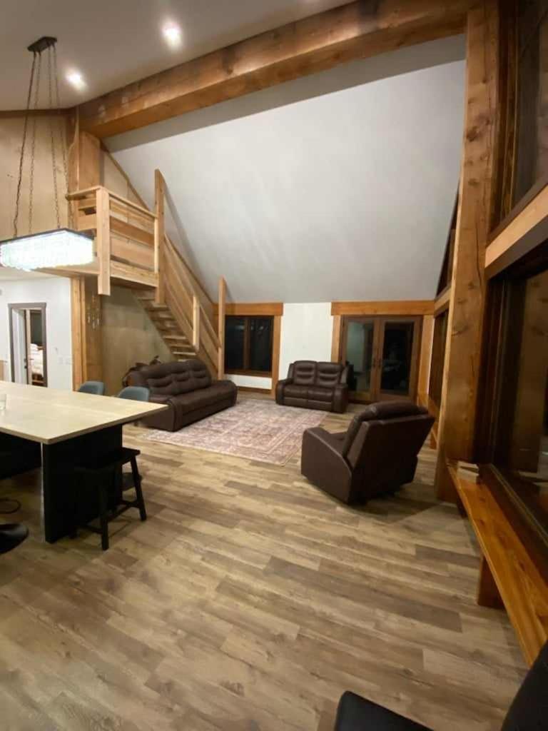 River Safari Bear Den Blue River Extérieur photo